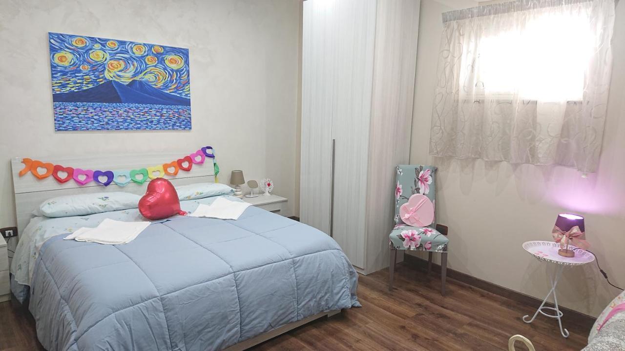 Sky-Terrace In Central Station, 3 Bedrooms Naples Exterior photo