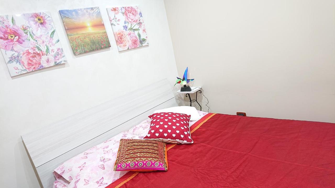 Sky-Terrace In Central Station, 3 Bedrooms Naples Exterior photo